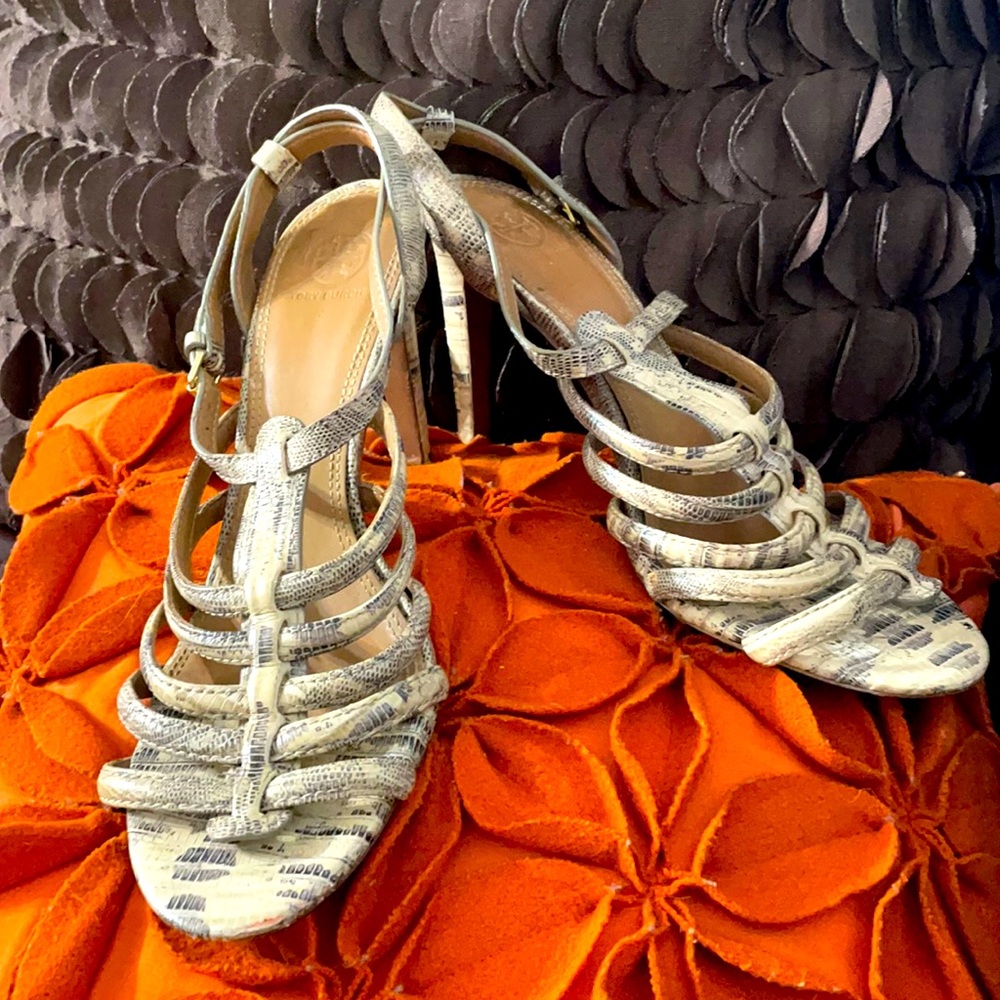 Tory Burch heeled strappy sandal size 11 - great condition and ready for summer!